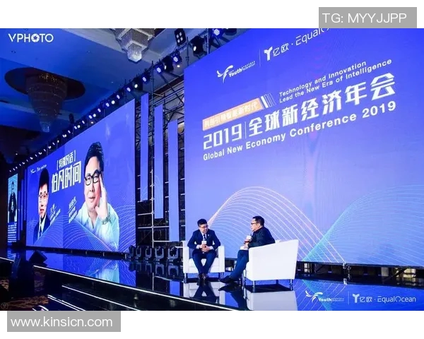 克罗斯引领足球新时代技术与智慧的完美结合展现无限可能